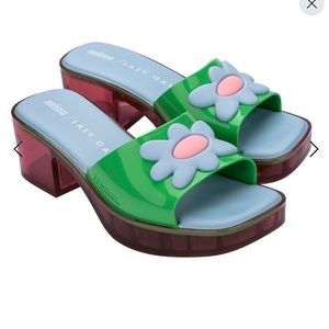 Melissa Lazy Oaf Shape Green Contrast sandals Barbie style